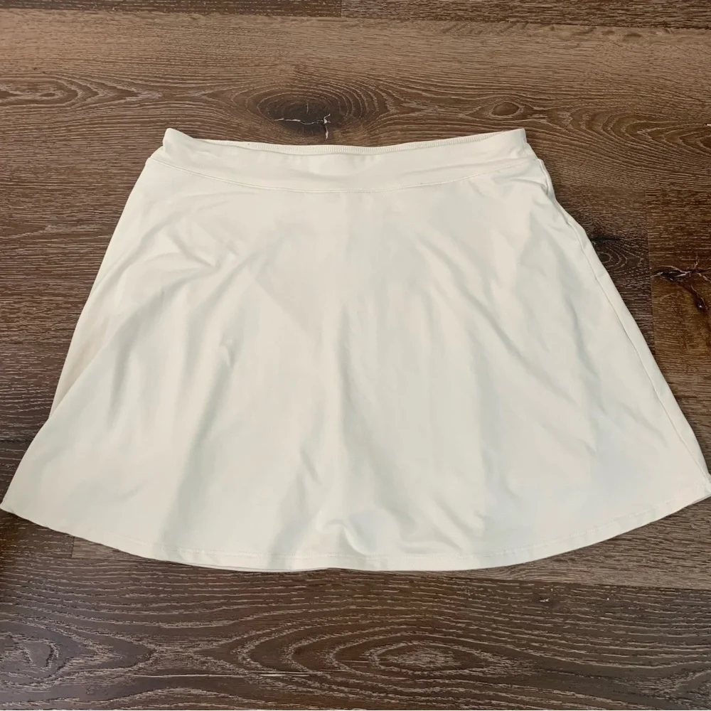 Reformation ecostretch Womens Tiffany cream skort M